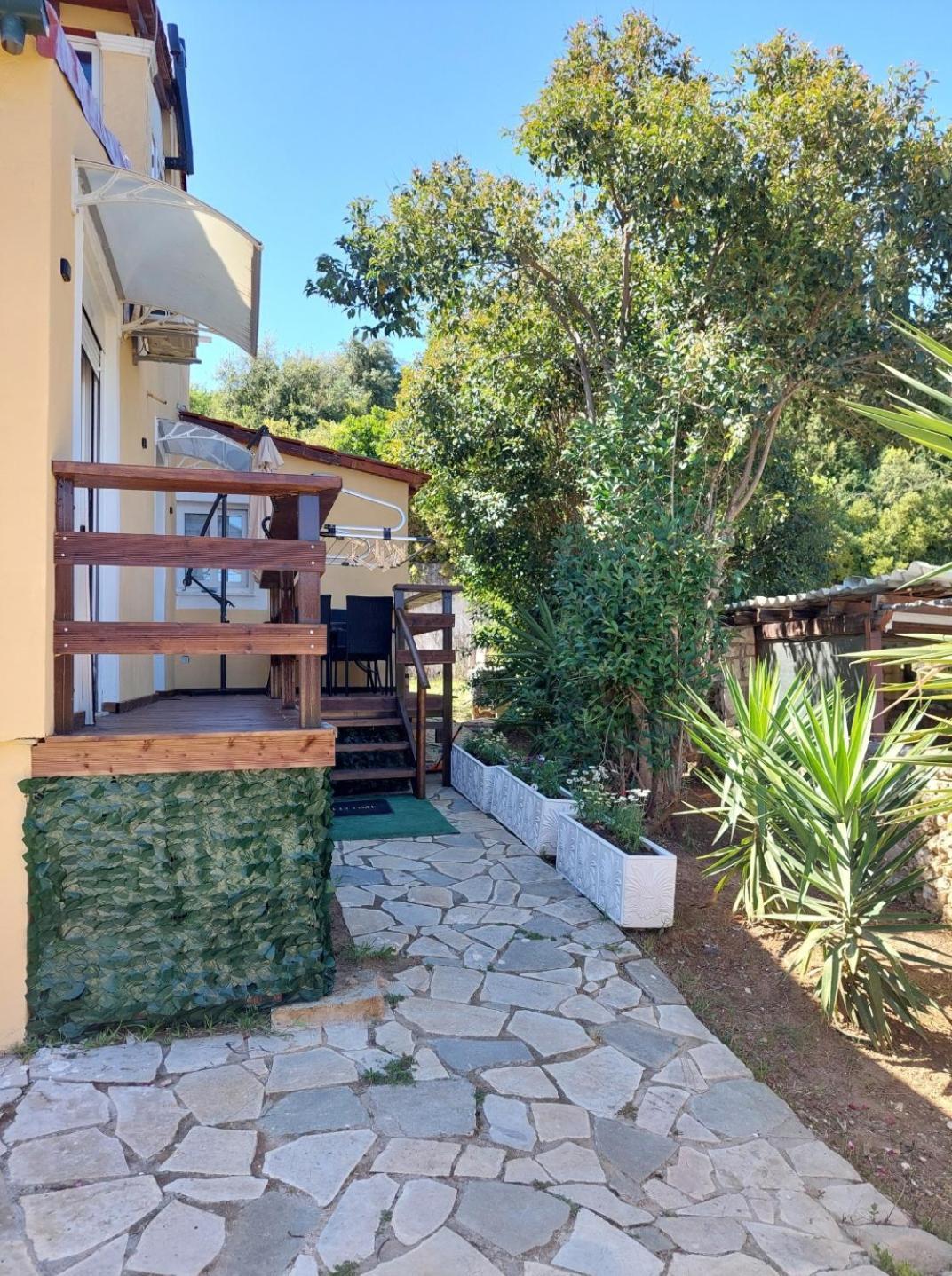 Thanos Guesthouse Corfu Agioi Deka  Exterior foto