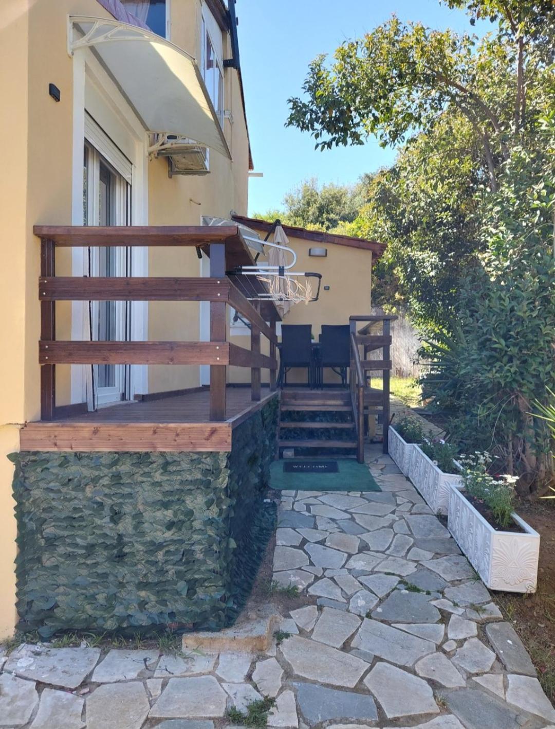 Thanos Guesthouse Corfu Agioi Deka  Exterior foto